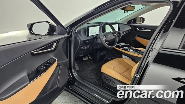 Kia EV6 2022 Черный из Кореи, фото 2