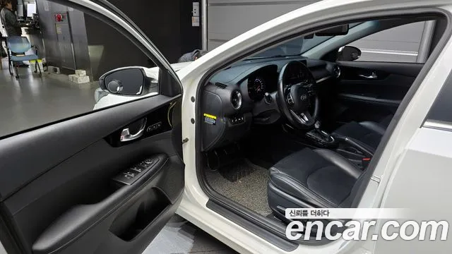 Kia Come New K3 id 2494140 из Кореи 2