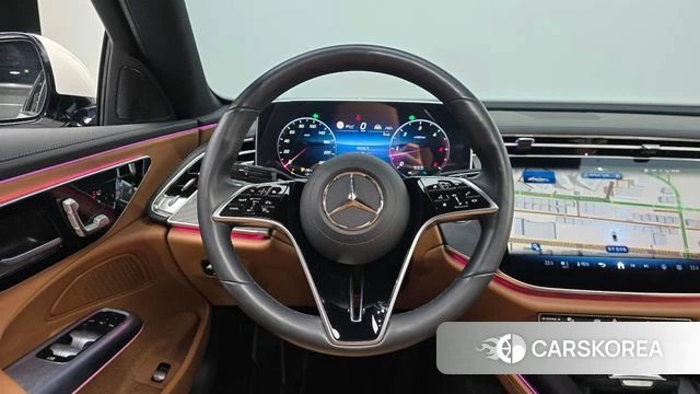 Mercedes-Benz E-Class W214 2024 Белый из Кореи, фото 2