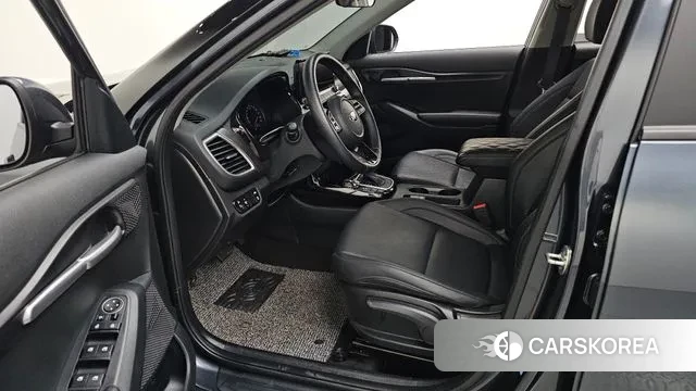 Kia Seltos 2021 Серый из Кореи, фото 2