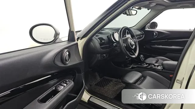 Mini Cooper D Clubman 2018 Жемчужный цвет из Кореи, фото 2