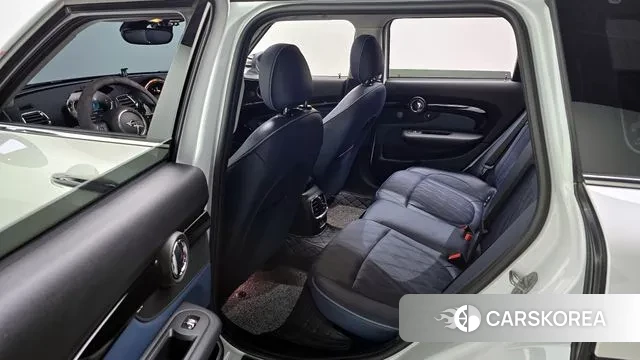 Mini Cooper S Clubman 2023 Белый из Кореи, фото 2