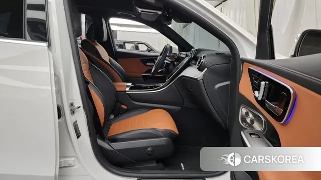 Mercedes-Benz GLC-Class X254 2024 Белый из Кореи, фото 2