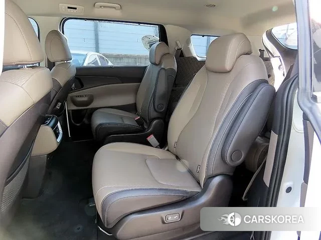 Kia The New Carnival 4th Generation 2025 Белый из Кореи, фото 2