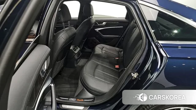 Audi A6 (C8) 2023 Синий из Кореи, фото 2