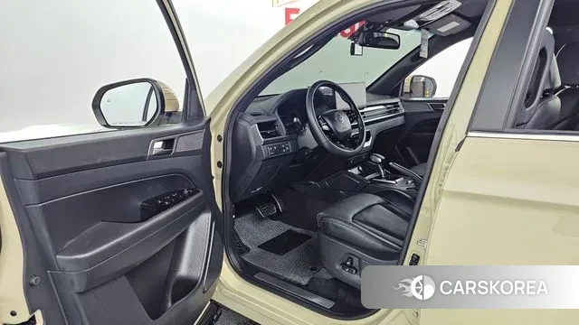 Ssangyong The New Rexton Sport 2024 Жемчужный цвет из Кореи, фото 2