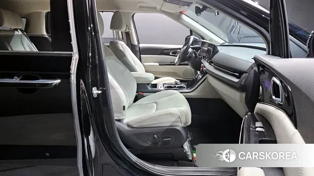 Kia Carnival 4th generation 2022 Черный из Кореи, фото 2