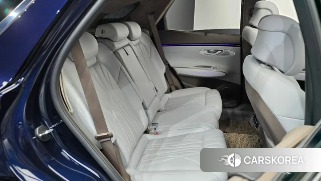 Genesis GV70 2024 Синий из Кореи, фото 2