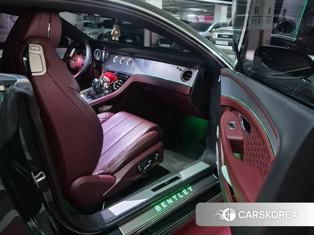Bentley Continental GT 3rd Generation 2022 Темно-зеленый из Кореи, фото 2