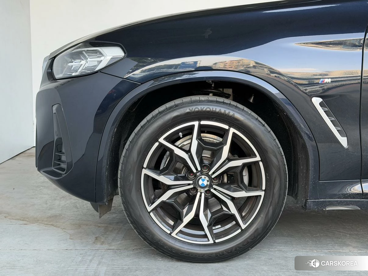 BMW X3 2021 Черный из Китая, фото 2