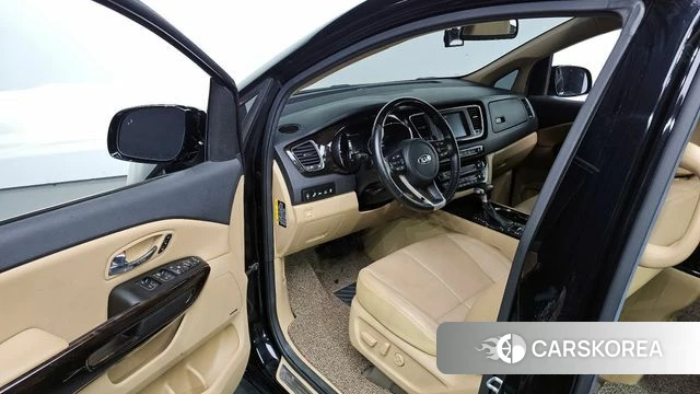 Kia The New Carnival 2019 Черный из Кореи, фото 2