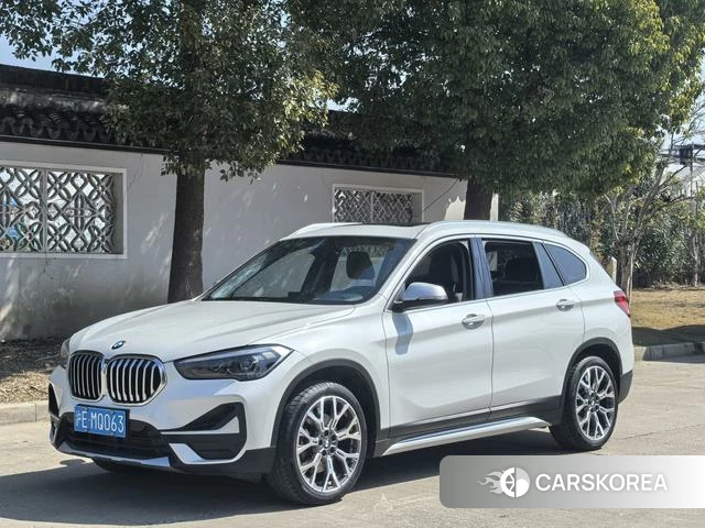 BMW X1 2023 Белый из Китая, фото 2