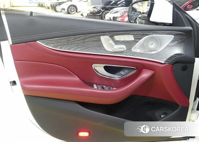 Mercedes-Benz CLS-Class C257 2023 Белый из Кореи, фото 2