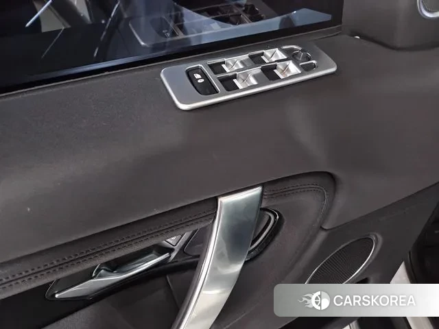 Land Rover Discovery Sports 2nd Generation 2020 Белый из Кореи, фото 2