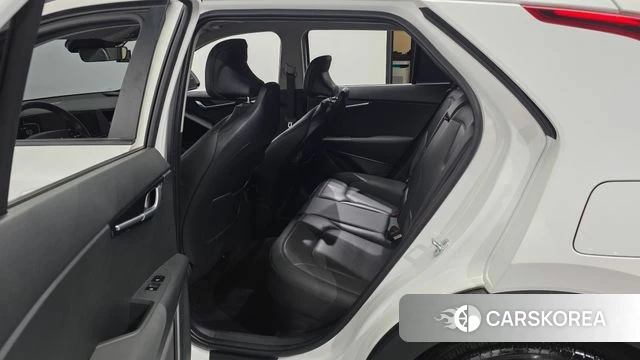 Kia Di Ol Nu Niro 2022 Белый из Кореи, фото 2