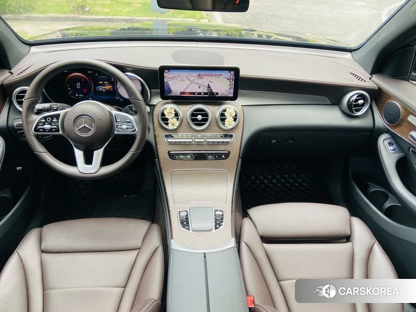 Mercedes-Benz GLC 2020 Черный из Китая, фото 2