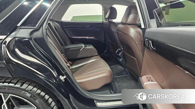 Hyundai Grandeur Hybrid (GN7) 2023 Черный из Кореи, фото 2