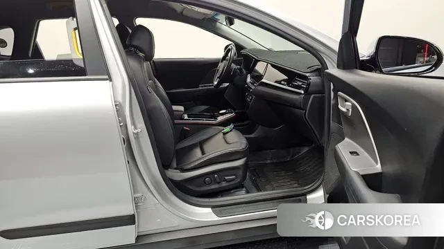 Kia Niro Plus id 3659419 из Кореи 2