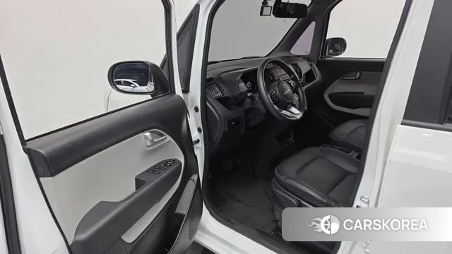 Kia The New Kia Ray 2022 Белый из Кореи, фото 2