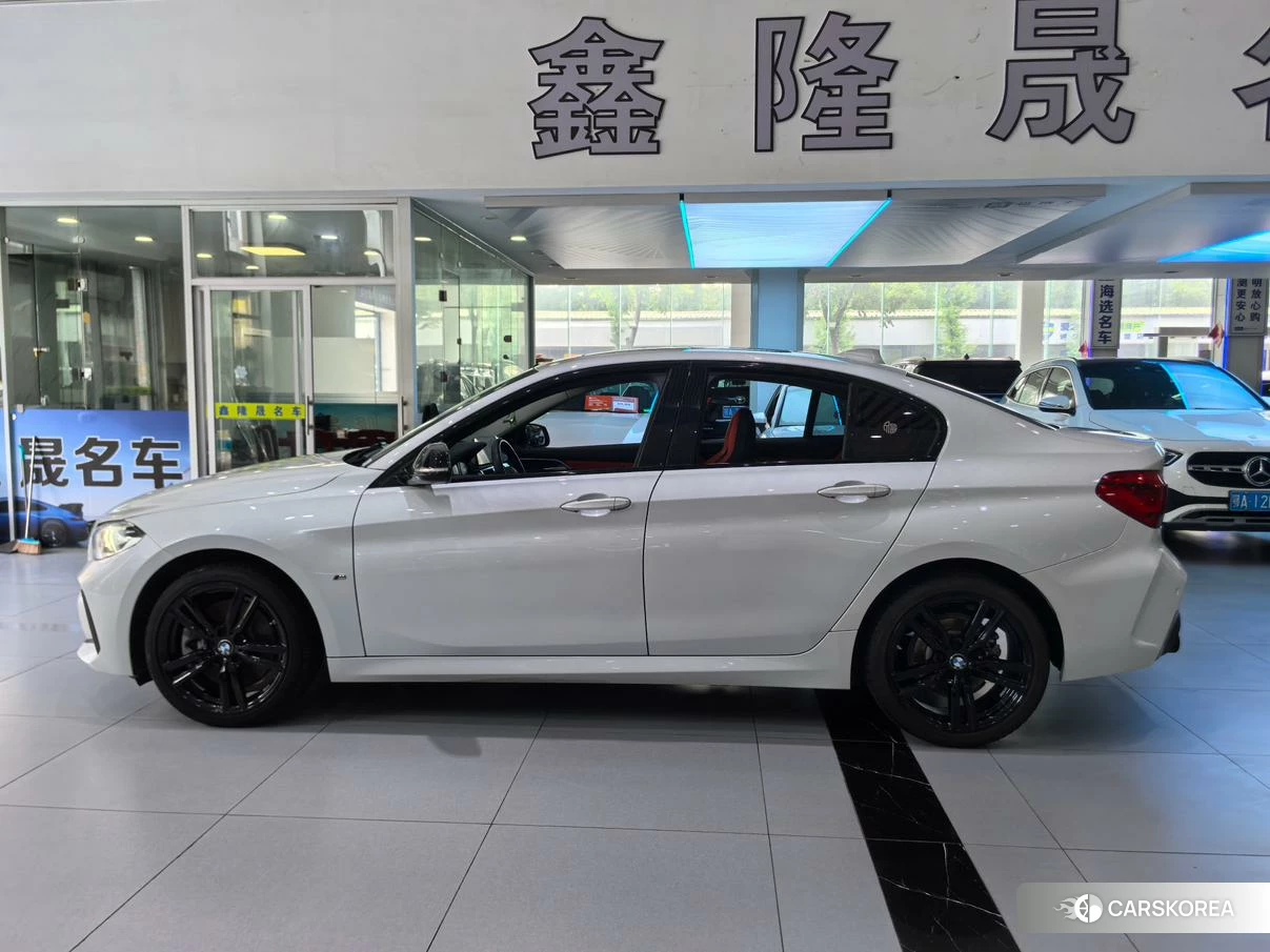 BMW 1 series 2021 Белый из Китая, фото 2