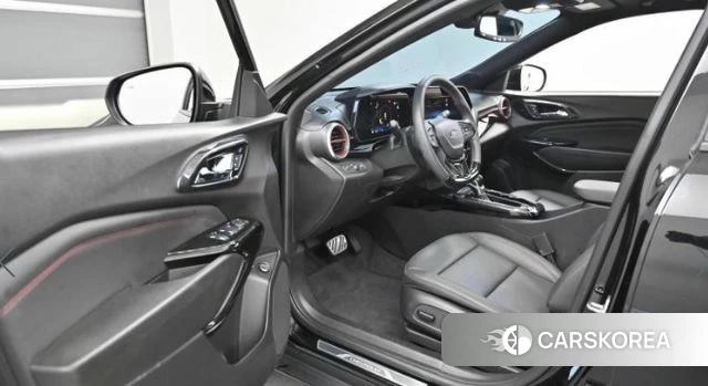 Chevrolet (GM Daewoo) Trax Crossover 2023 Черный из Кореи, фото 2