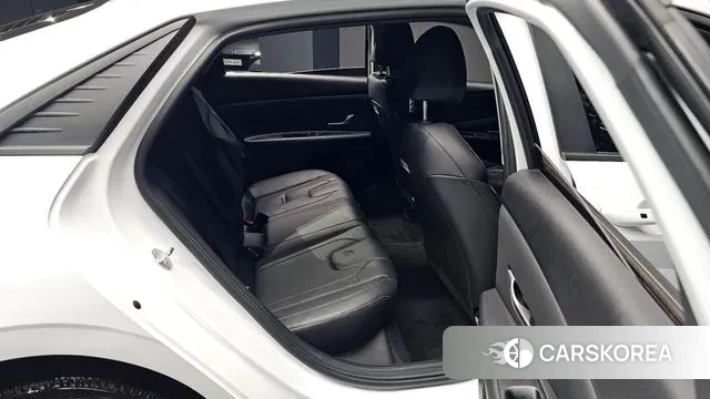 Hyundai Avante (CN7) 2021 Белый из Кореи, фото 2