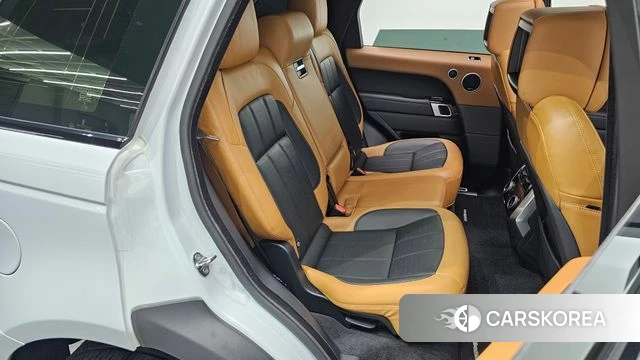 Land Rover Range Rover Sport 2nd Generation 2018 Белый из Кореи, фото 2