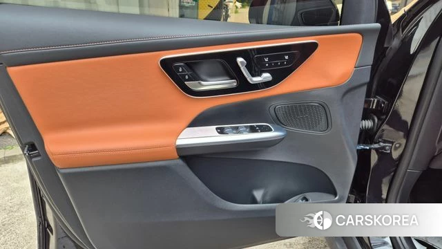 Mercedes-Benz GLC-Class X254 2025 Черный из Кореи, фото 2