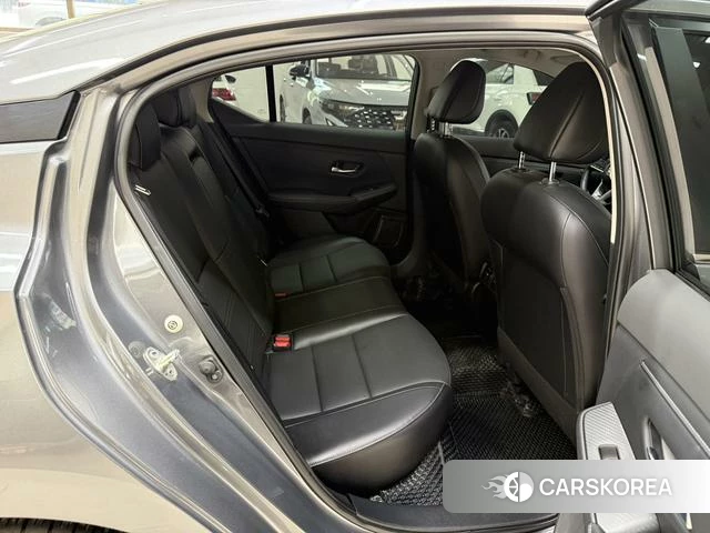 Nissan Xuan Yi 2022 Серебристо-серый из Китая, фото 2