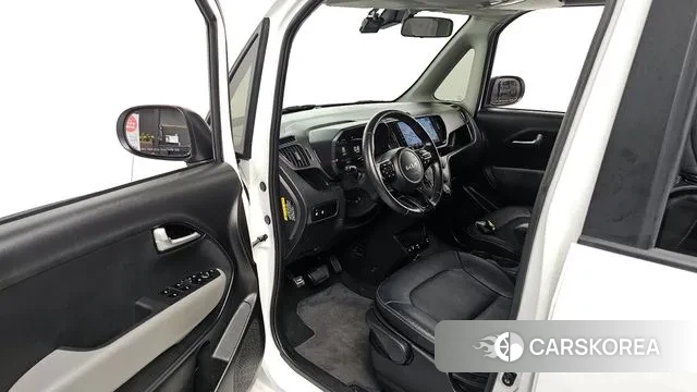 Kia The New Kia Ray 2023 Белый из Кореи, фото 2