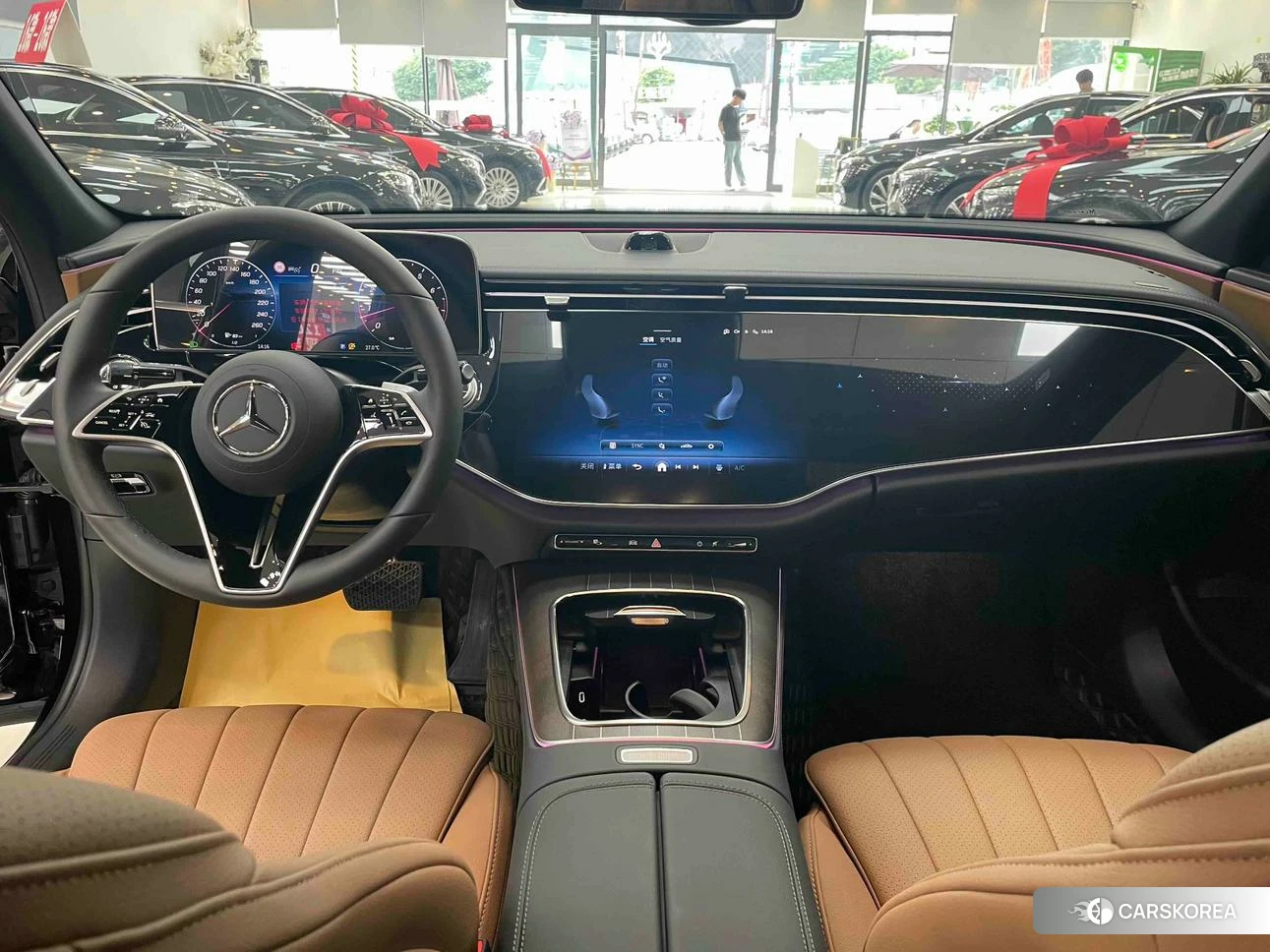 Mercedes-Benz E-class 2024 Черный из Китая, фото 2
