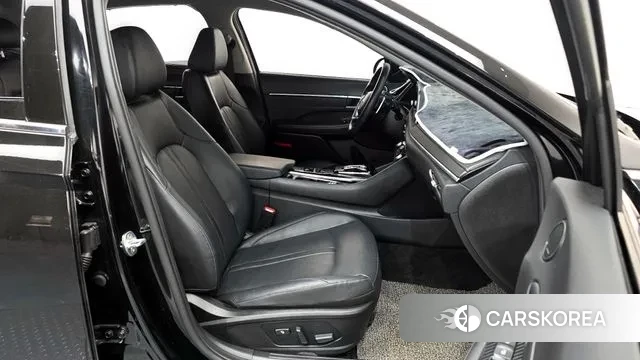 Hyundai Sonata (DN8) 2021 Черный из Кореи, фото 2