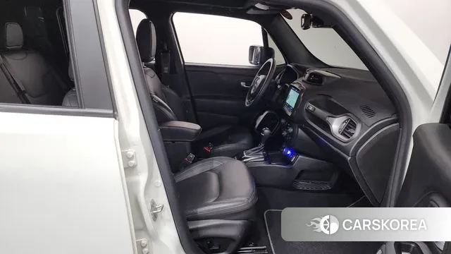 Jeep Renegade 2021 Белый из Кореи, фото 2