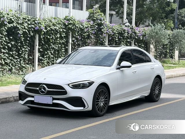 Mercedes-Benz Class C 2024 Белый из Китая, фото 2