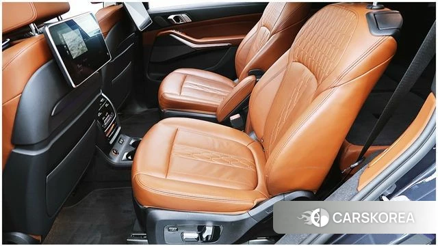 BMW X7 (G07) 2022 Серый из Кореи, фото 2