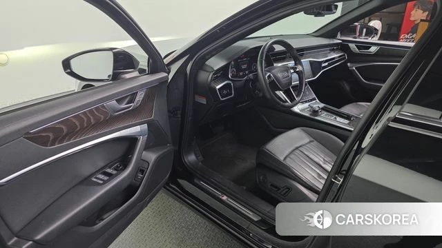 Audi A6 (C8) 2019 Черный из Кореи, фото 2