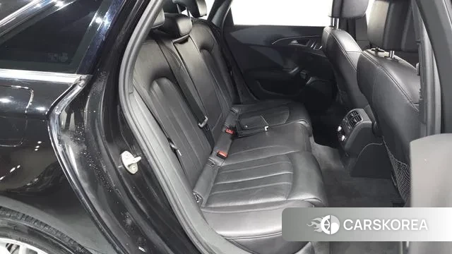 Audi New A6 2018 Черный из Кореи, фото 2