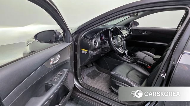 Kia Come New K3 2018 Серый из Кореи, фото 2