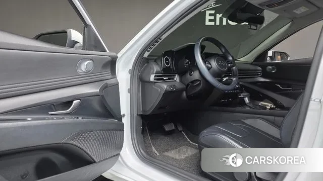 Hyundai Avante (CN7) 2021 Белый из Кореи, фото 2