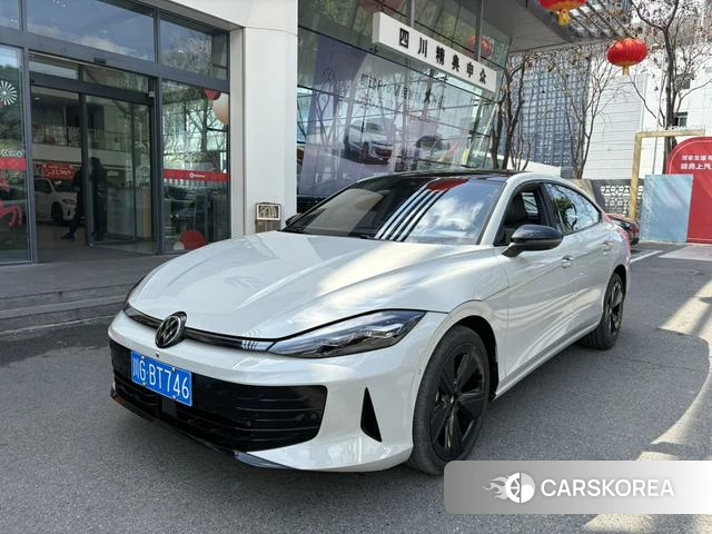 Volkswagen Lingdu 2025 Белый из Китая, фото 2