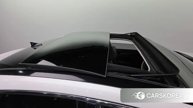 Kia Come New K7 2018 Белый из Кореи, фото 2