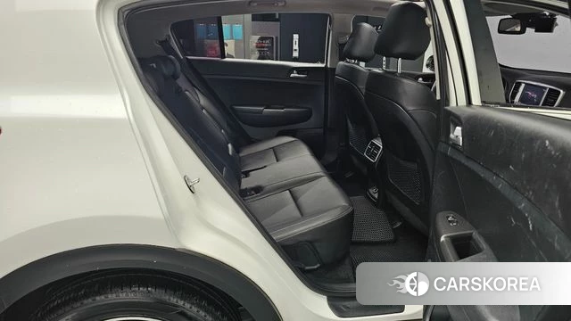 Kia Sportage The Bold 2018 Белый из Кореи, фото 2
