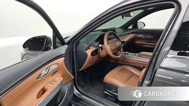 Genesis GV70 2022 Серый из Кореи, фото 2