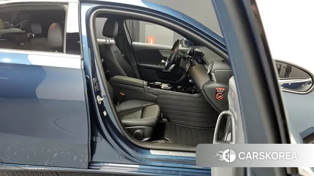 Mercedes-Benz A-Class W177 2021 Синий из Кореи, фото 2