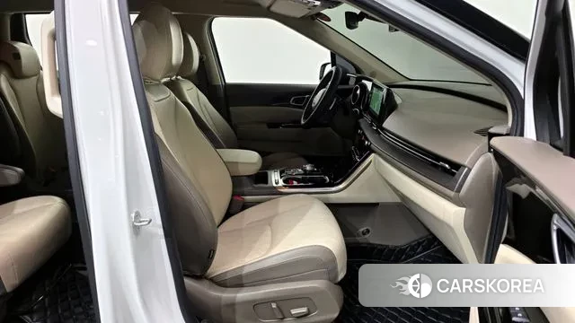 Kia Carnival 4th generation 2023 Белый из Кореи, фото 2