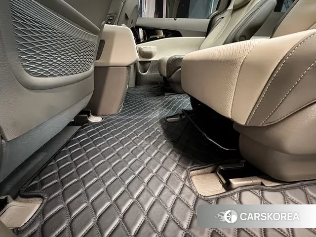 Kia The New Carnival 4th Generation 2024 Белый из Кореи, фото 2