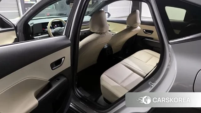 Hyundai Kona (SX2) 2025 Серебряный из Кореи, фото 2