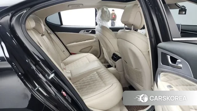 Genesis G70 2019 Черный из Кореи, фото 2