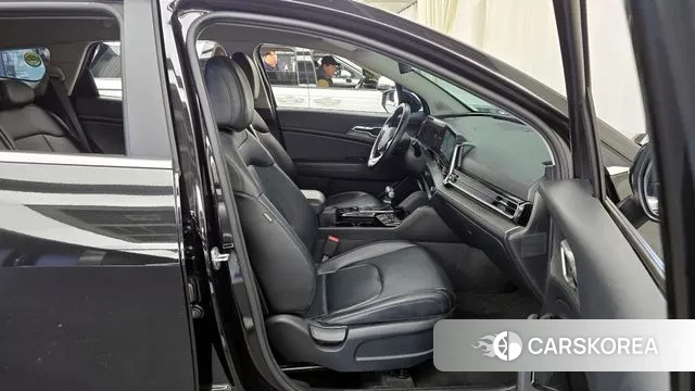 Kia Sportage 5th Generation 2021 Черный из Кореи, фото 2