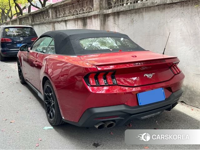 Ford Mustang 2025 Красный из Китая, фото 2